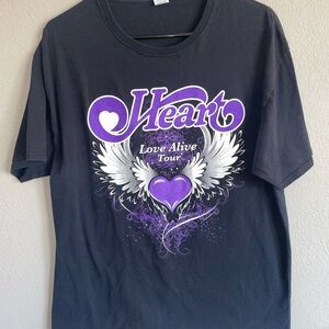 Heart Love Alive Tour T-Shirt Joan Jett and the Black hearts Elle king sz L